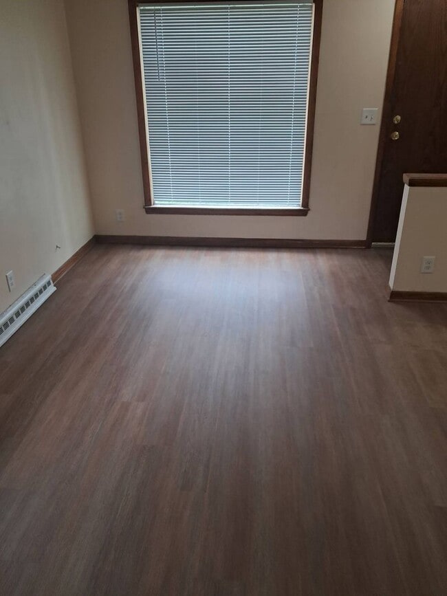 Building Photo - 6443 N 54th St