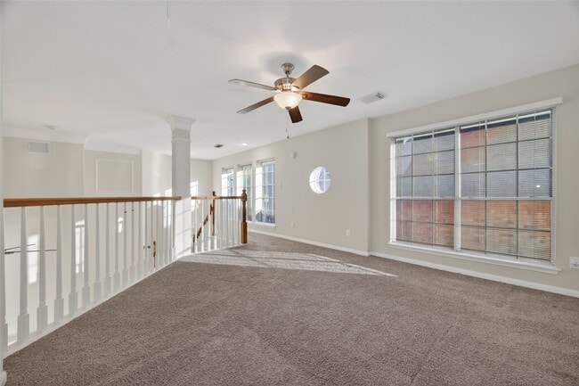 Building Photo - 12912 Kingsbridge Ln