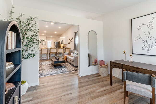 Building Photo - 147 Spartan Circle