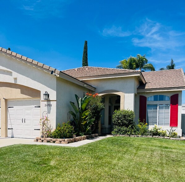 Building Photo - 26928 Montseratt Ct
