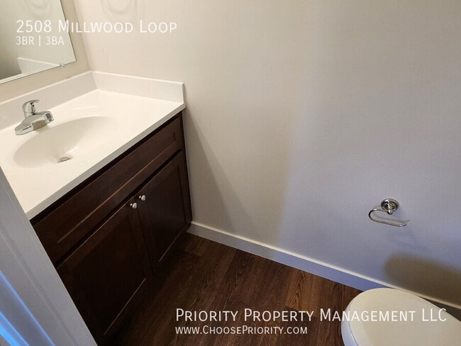 Building Photo - 2508 Millwood Loop