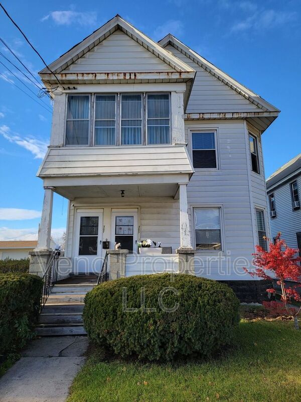 Primary Photo - 305 Altamont Ave