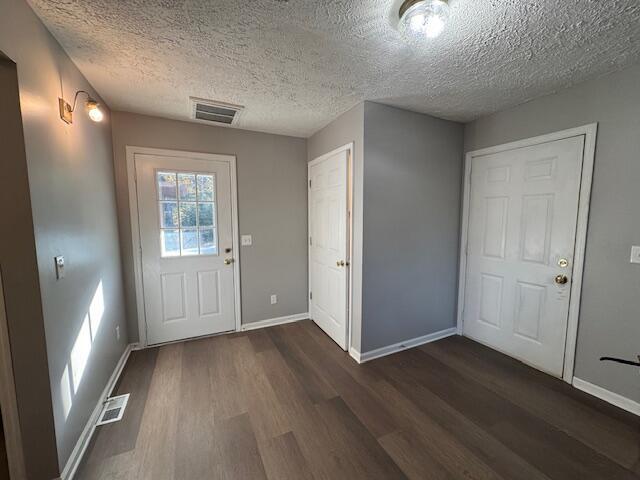 Building Photo - 2218 Trail Point