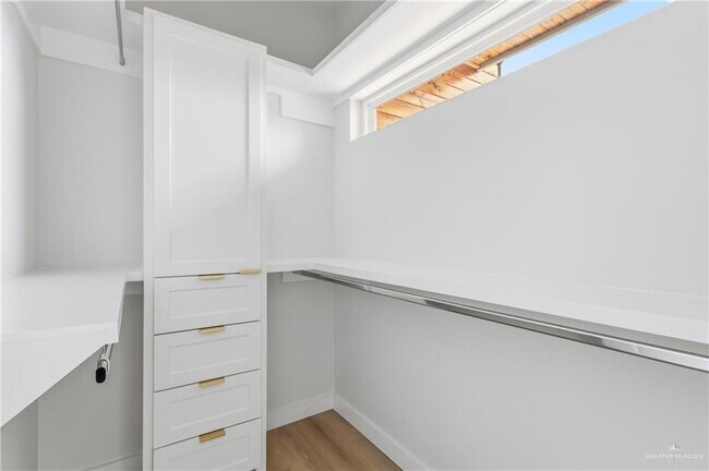 Building Photo - 14 Bicentennial Blvd