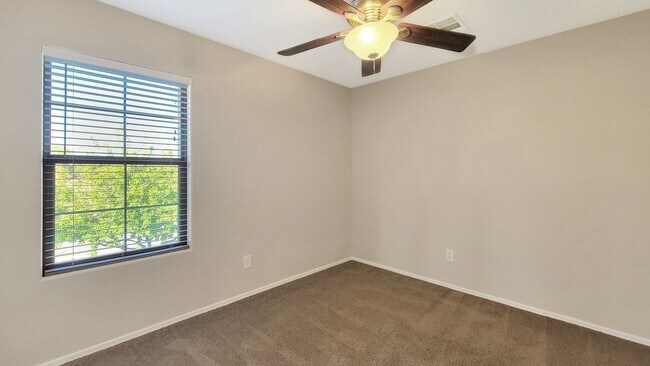 Building Photo - Marley Park 4 bedroom! Excellent community...