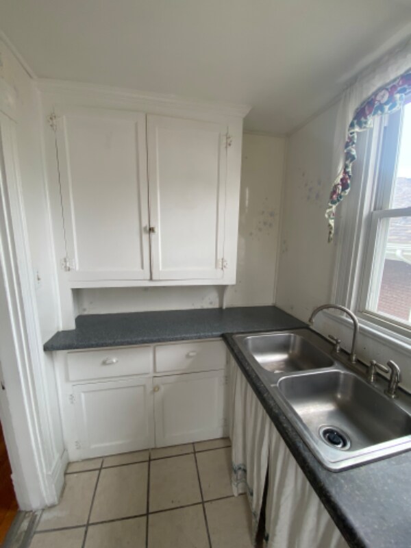 Building Photo - 165 Frothingham Ave