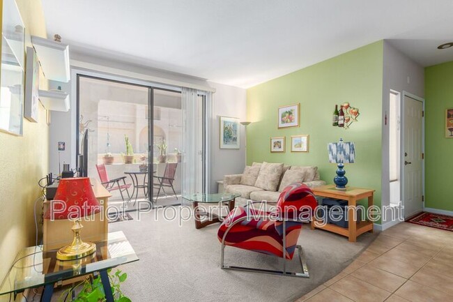 Building Photo - 9708-9708 E Vía Linda