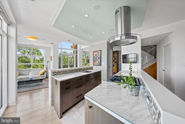 Building Photo - 4750 41st St NW