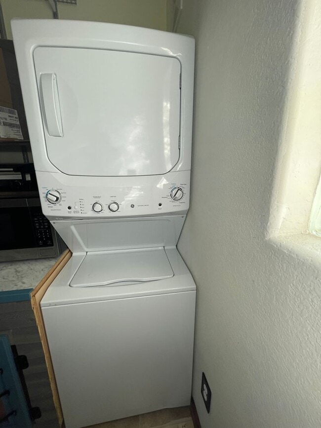 Building Photo - 3BR/2BA Condo near Olde Town Arvada!!