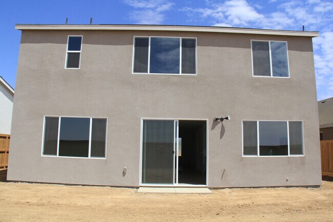 Building Photo - 3319 Golden Trails Ln