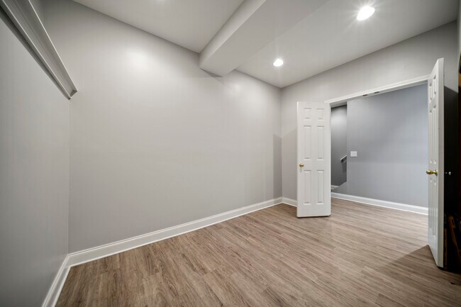 Building Photo - 442 Chatfield Pointe NW