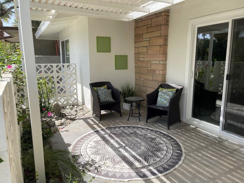 Building Photo - 37555 Palo Verde Dr