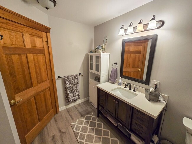 Building Photo - 145 Knight Ln