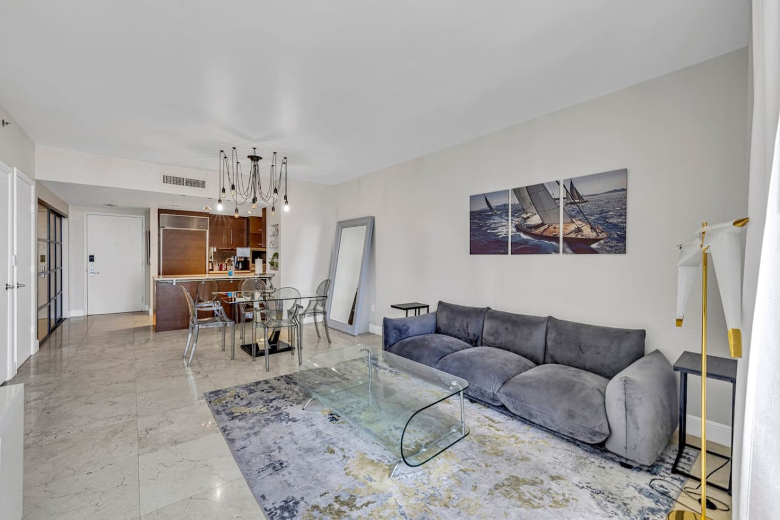 Building Photo - 481 Brickell Ave