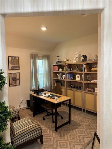 Building Photo - 10108 Tidwell St