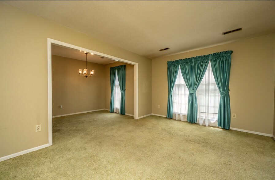 Dining/ Office - 4328 Cheviot Dr