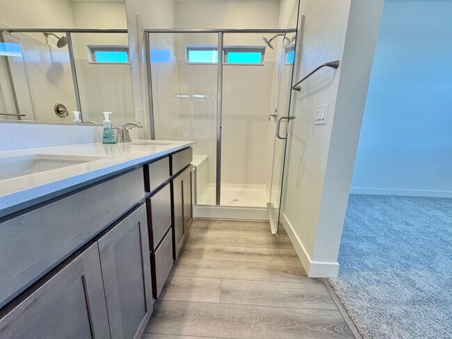 Building Photo - MOVE IN SPECIAL WITH THIS BEAUTIFUL BRAND NEW HOME: 3-BEDROOM HOME IN SUMMERLIN RESIDENCE