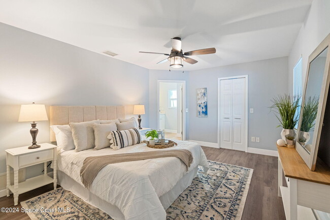 Building Photo - 1240 Ambra Dr