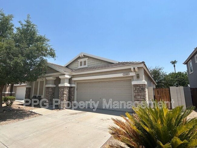 Building Photo - 12407 N 149th Dr