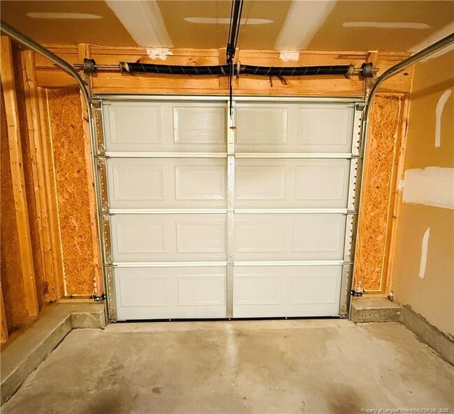 Building Photo - 522 Jernigan St