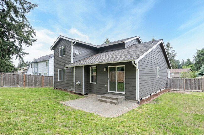 Building Photo - Spacious 4-Bedroom Home on a Tranquil Cul-de-Sac in Puyallup