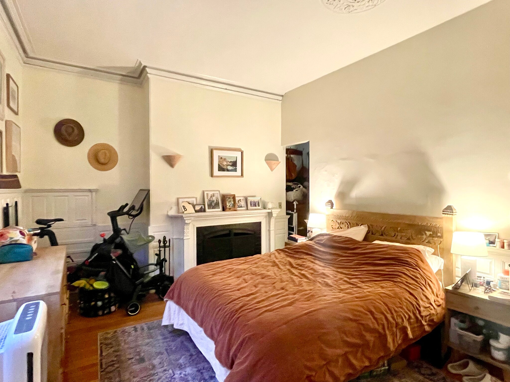 Building Photo - 12 Fairfield St