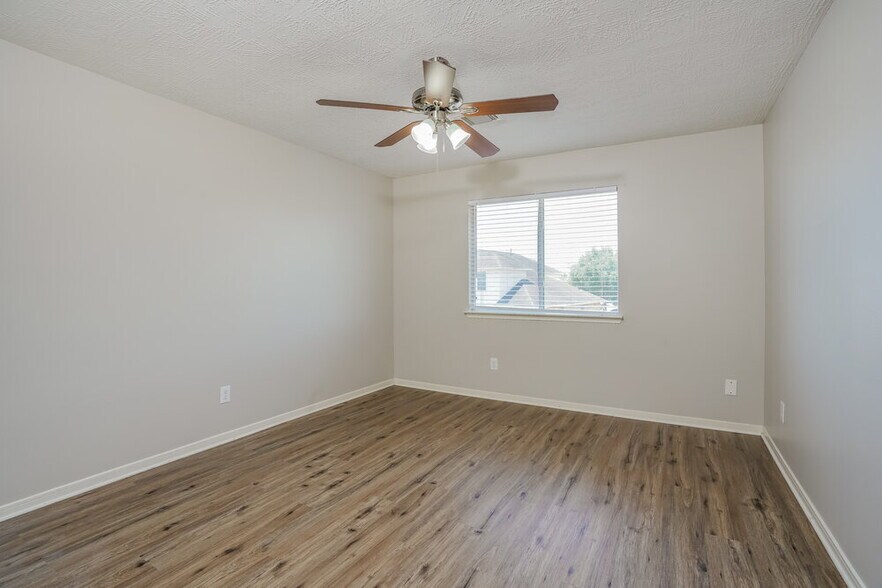 Building Photo - 21719 Texian Ct