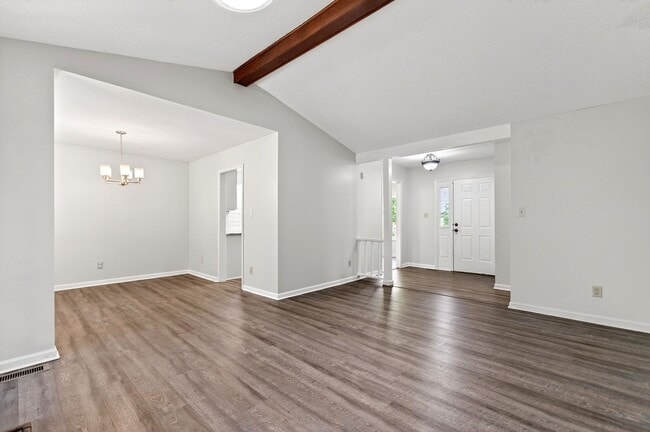 Building Photo - Charming Brick Ranch-Style Cul-de-Sac Home in Garner!