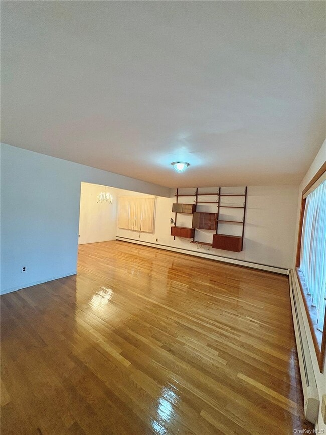 Primary Photo - 1649 Falmouth Ave