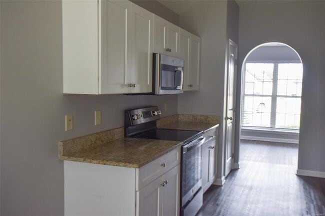 Building Photo - 161 Hideaway Ln
