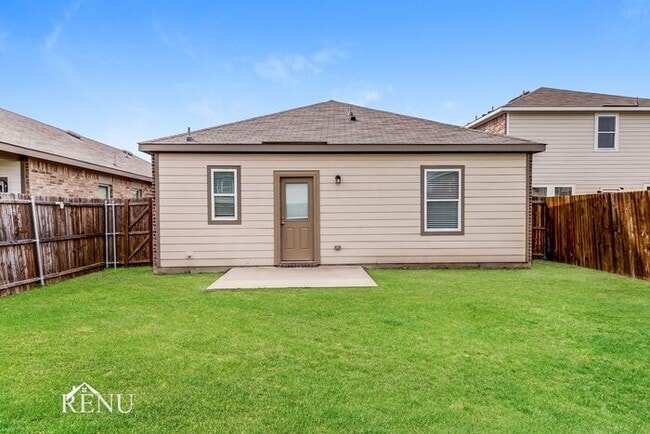 Building Photo - 6218 Old Bridge Way