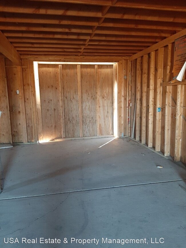 Building Photo - 4 br, 2 bath House - 1255 W. Summer Trail