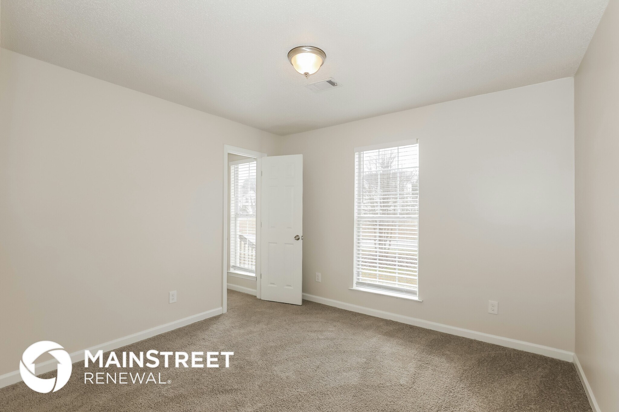 Building Photo - 7434 Chad's Cir