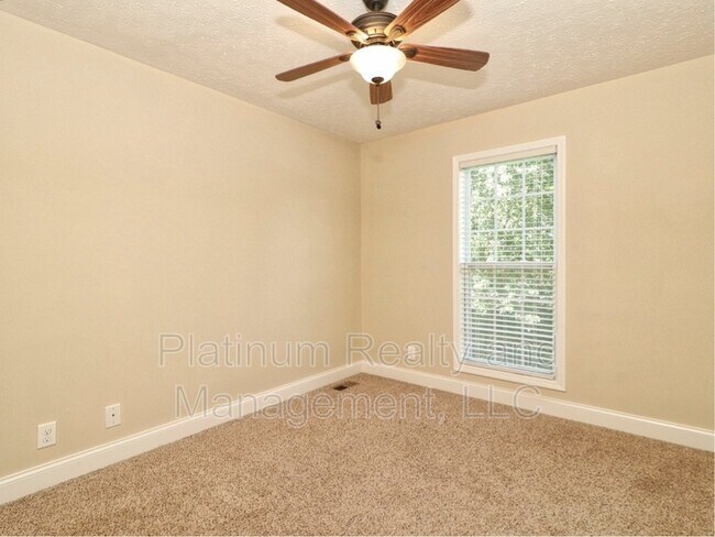 Building Photo - 1398 Bruceton Dr