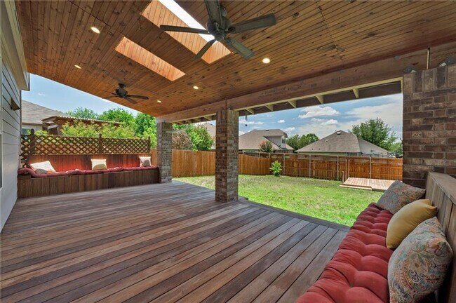 Building Photo - 1521 Coldwater Hollow