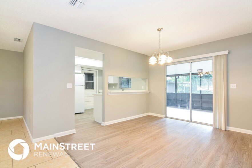 Building Photo - 8720 Christi Ct