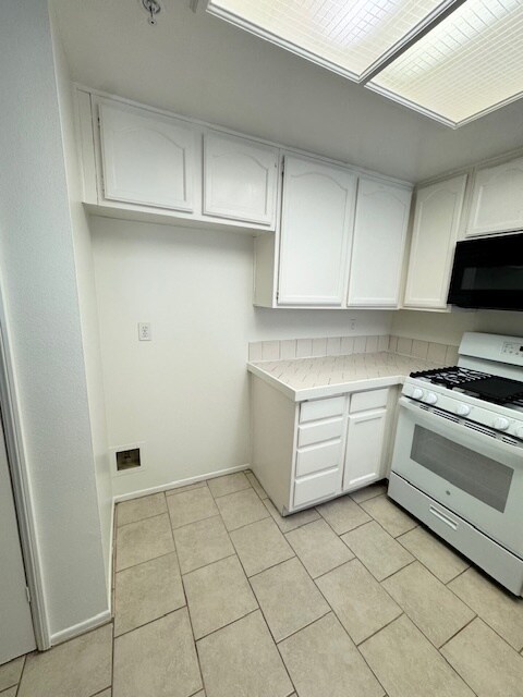 Building Photo - 4581 Warner Ave