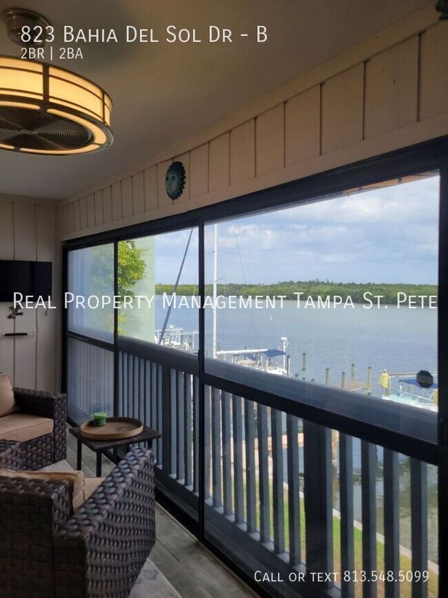 Building Photo - 823 Bahia Del Sol Dr