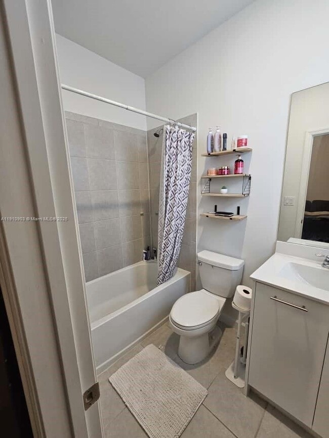 Building Photo - 12108 NW 24th Ct