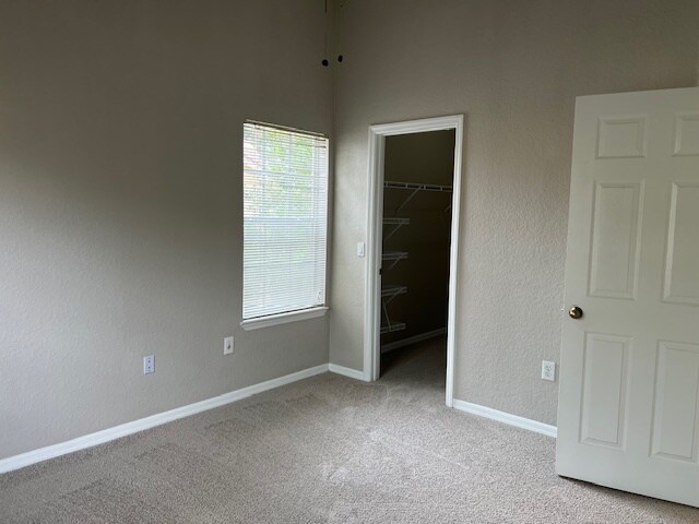 Building Photo - 852 Grand Regency Pointe