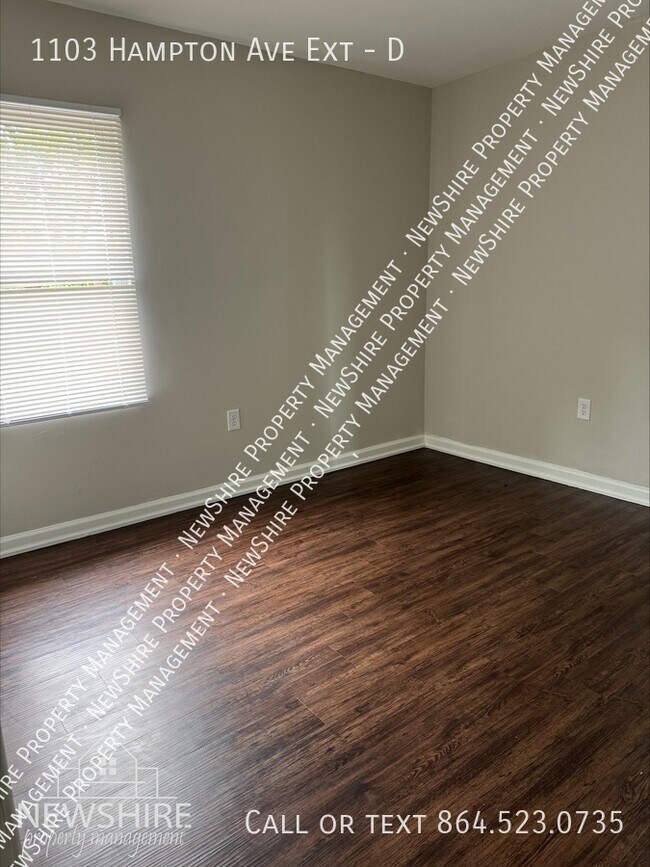 Building Photo - 1103 Hampton Ave Ext