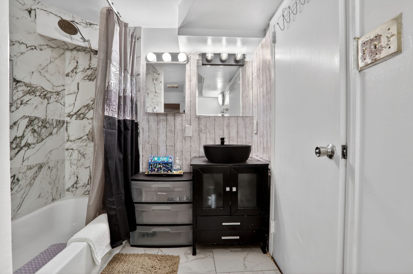 Building Photo - 843 Artwood Rd NE