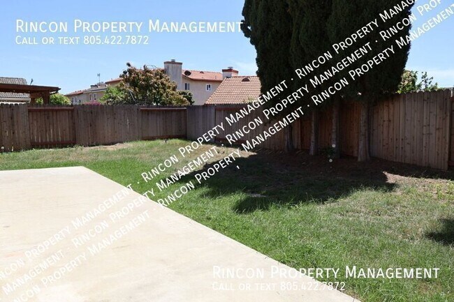 Building Photo - 225 Cinnamon Oak Ave