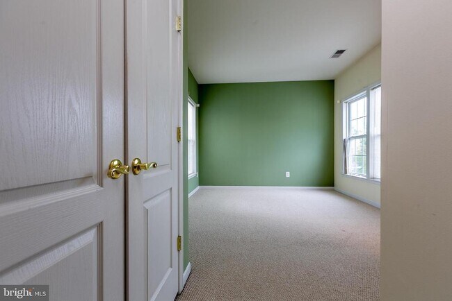 Building Photo - 21935 Windover Dr