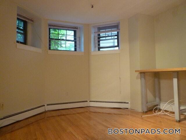 Building Photo - 58 Queensberry St