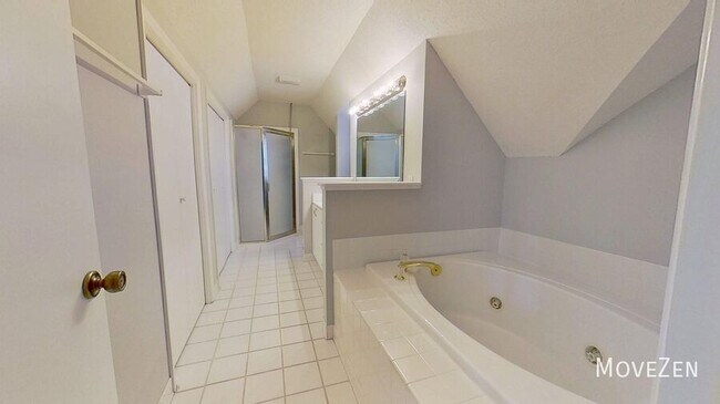 Building Photo - 5307 Pondfield Dr