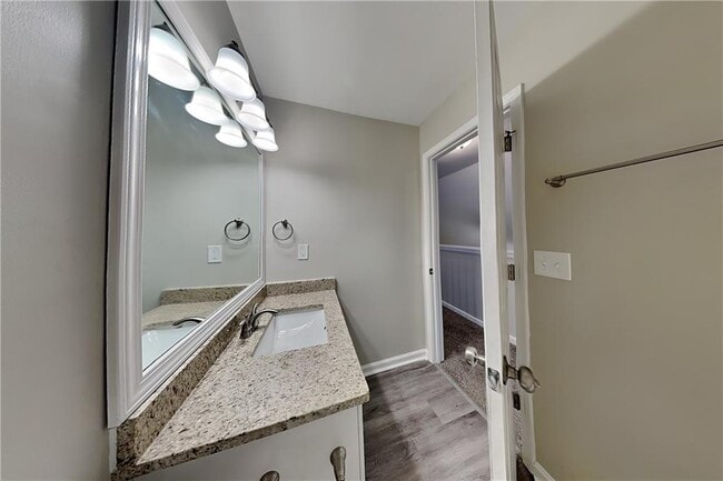 Building Photo - 7003 Hampshire Ct