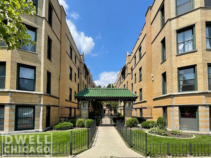 Building Photo - 2327 N Spaulding Ave