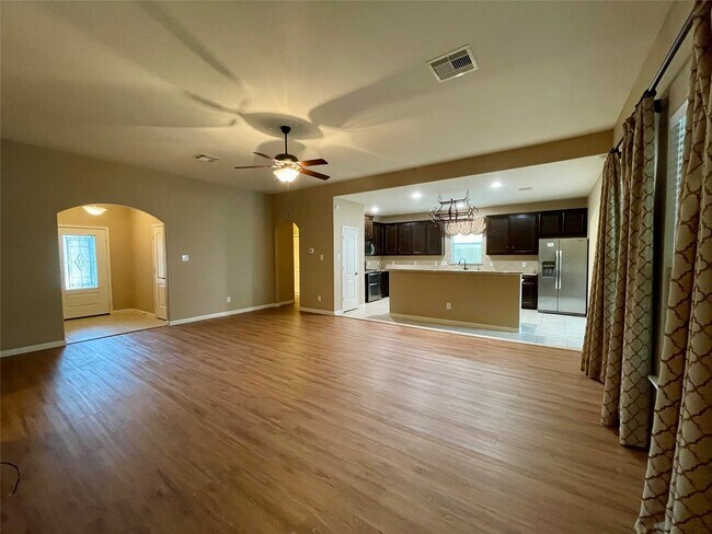 Building Photo - 2035 Borthwick Ln