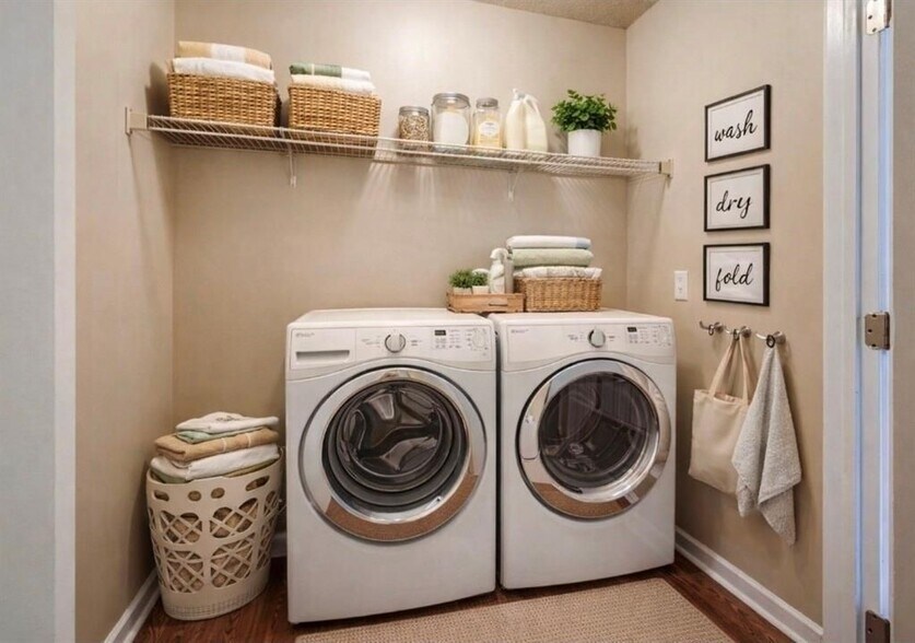 Building Photo - 2837 Laurel Ridge Cir